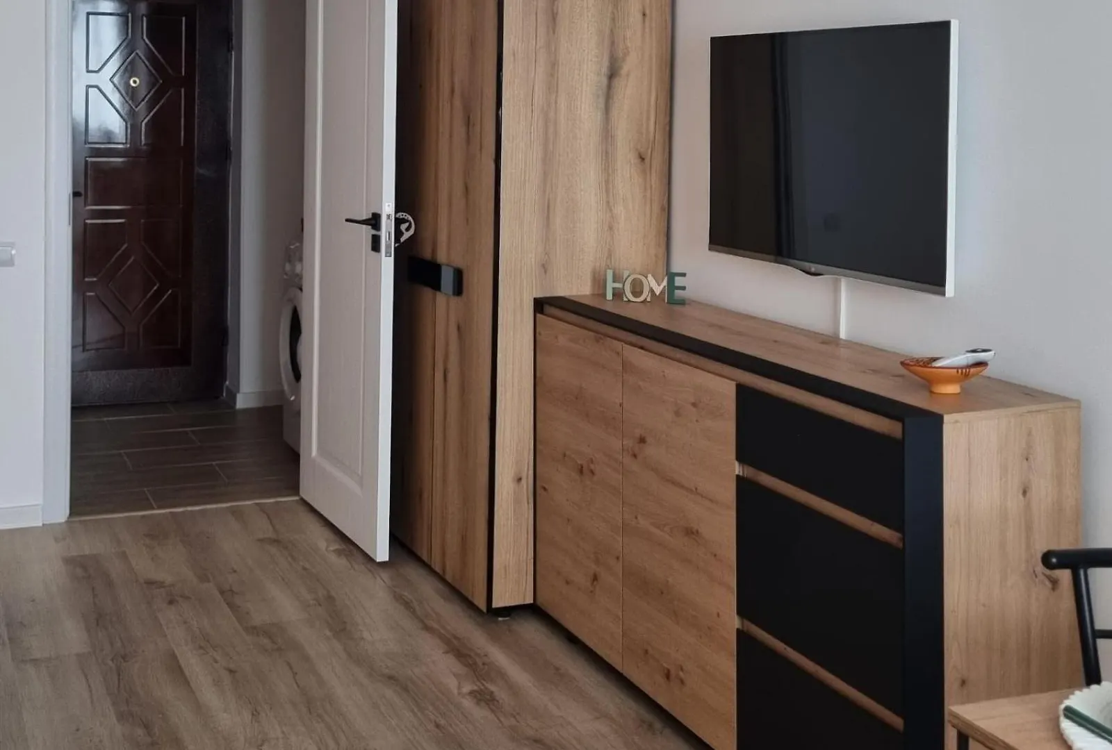 Titan Park Vista Studio Bucureşti 0*,  România