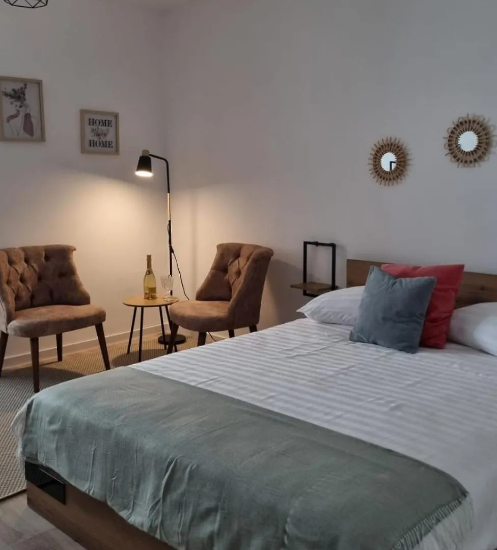 Titan Park Vista Studio Bukarest
